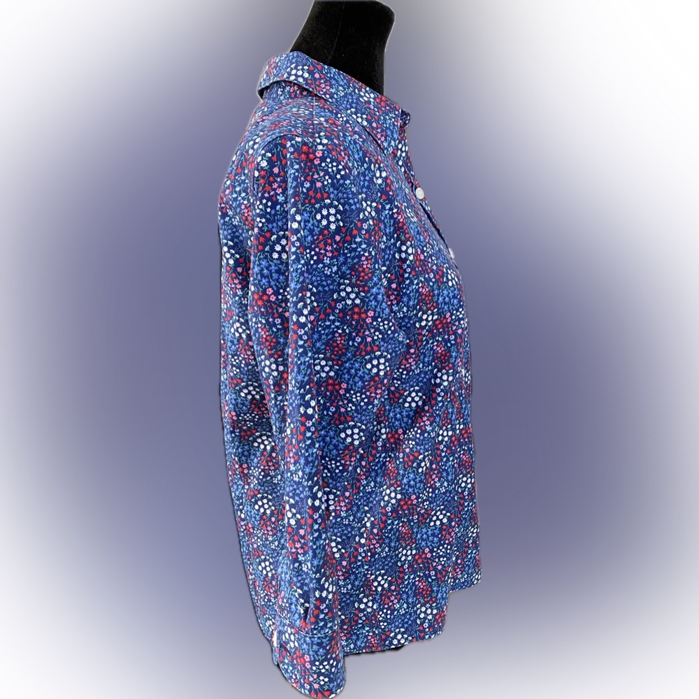 L.L. Bean Wrinkle Free Button Up Shirt - Size Small Petite - EUC - Picture 3 of 11